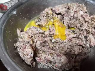 南瓜马蹄肉末包子的做法步骤:9