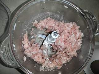 白菜猪肉饺子的做法步骤:8