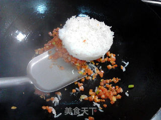海苔胡萝卜炒饭的做法步骤:7