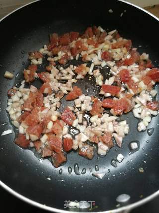 广式腊味炒饭的做法步骤:3