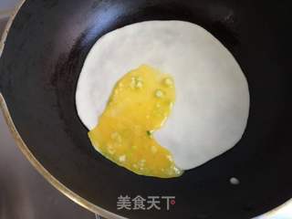 烫面鸡蛋饼的做法步骤：8