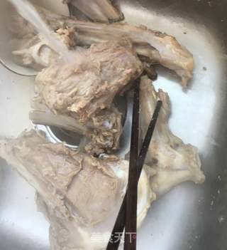 白萝卜羊骨汤的做法步骤:5