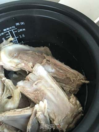 白萝卜羊骨汤的做法步骤:6