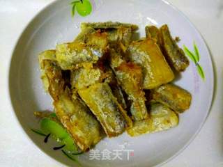 油菜溜带鱼段的做法步骤:4