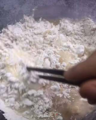 油酥芝麻烧饼的做法步骤:2