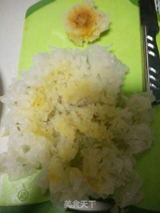 红枣紫薯银耳羹的做法步骤:2