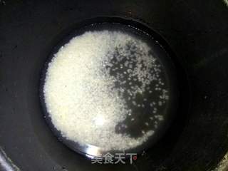 红枣芡实莲子粥的做法步骤:2