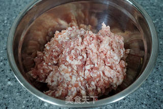 萝卜肉馅儿饺子-------冬吃萝卜夏吃姜的做法步骤:3