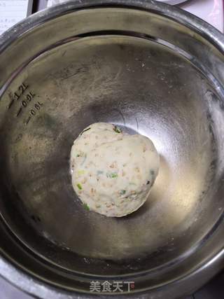 葱香苏打饼干的做法步骤:2