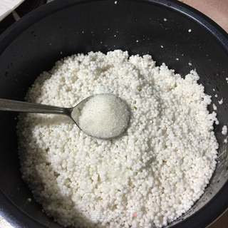 桂圆红枣西米粽的做法步骤:3