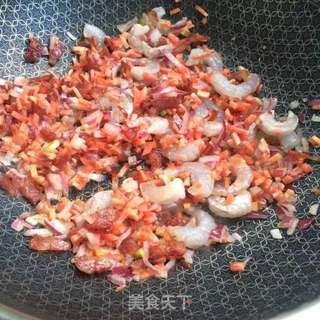 腊肠虾仁炒饭的做法步骤:5
