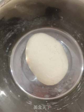 韭菜鸡蛋饼的做法步骤:2