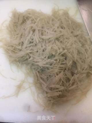 韭菜鸡蛋饼的做法步骤：4