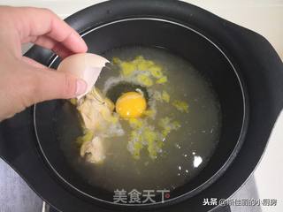 白菜荷包蛋鸡汤面的做法步骤：6