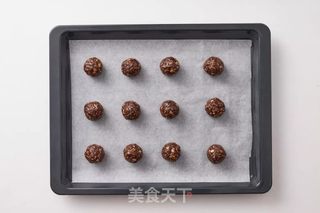 燕麦巧克力能量球的做法步骤：4