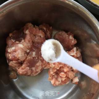 白萝卜鲜贝翡翠饺的做法步骤:10
