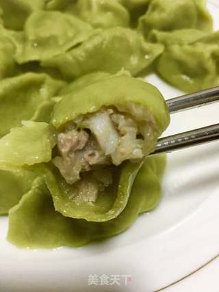 白萝卜鲜贝翡翠饺的做法步骤:33