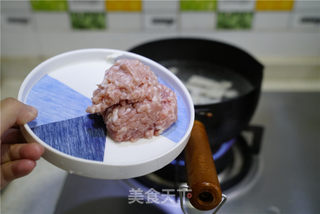 豆腐鲜肉六菌羹的做法步骤:3