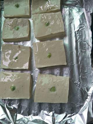 如何用烤箱制作烤豆腐的做法步骤:2