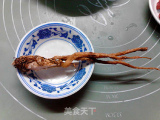 西洋参当归羊肉汤的做法步骤:3