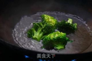 西蓝花山药沙拉球的做法步骤:3