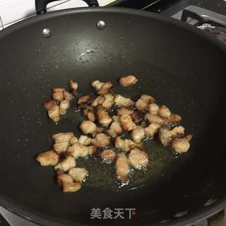 腊肉炒饭的做法步骤：3