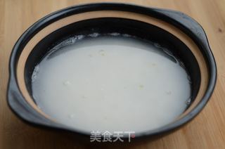 香肠煲仔饭的做法步骤：3