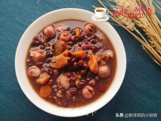 红薯莲子红豆汤的做法步骤:10