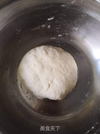 茼蒿猪肉馅饼的做法步骤:2