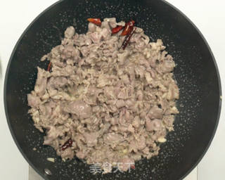 葱爆羊肉的做法步骤:9