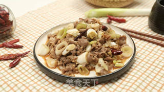 葱爆羊肉的做法步骤:11