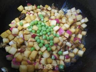 家常炒萝卜的做法步骤:7
