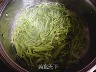 海参菜芯菠菜面的做法步骤：16