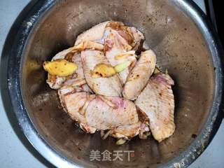 #烤箱菜#自配腌料烤鸡翅的做法步骤:4