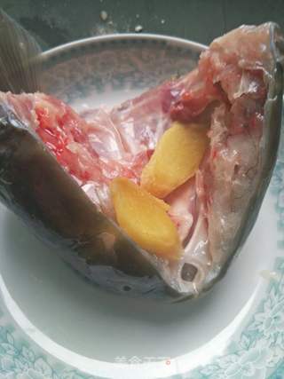 泡椒鱼头的做法步骤:2