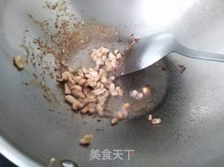 腊八新口味_海鲜皮蛋粥的做法步骤:4