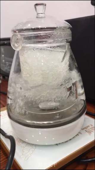 木瓜牛奶冰糖炖燕窝的做法步骤:5