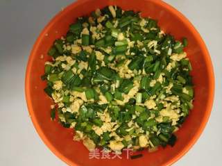 韭菜鸡蛋水饺的做法步骤:8
