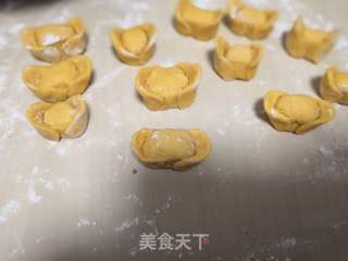 家财万贯——元宝小馒头的做法步骤:6