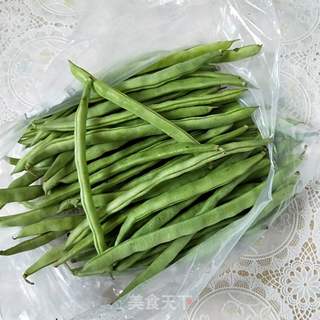 香辣豆角包子的做法步骤:4