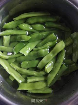 凉拌四季豆的做法步骤:6