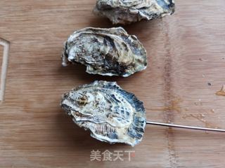 蒜蓉烤生蚝的做法步骤:3