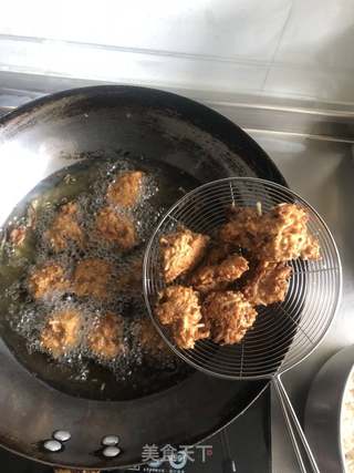 炸萝卜粉丝菜丸子的做法步骤:14