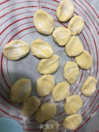 青菜猪肉饺子的做法步骤:4
