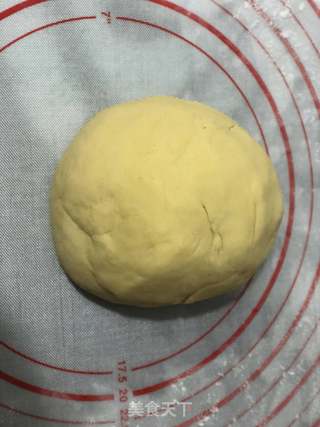 青菜猪肉饺子的做法步骤:2