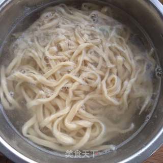 蒜苔豆芽炒面的做法步骤:4