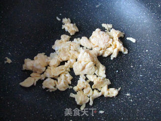 鸡蛋炸酱面的做法步骤:3
