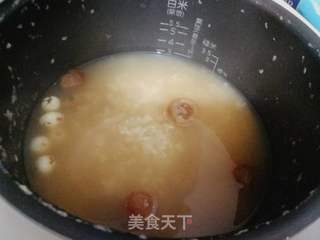 #团圆饭#桂圆莲子粥的做法步骤:6