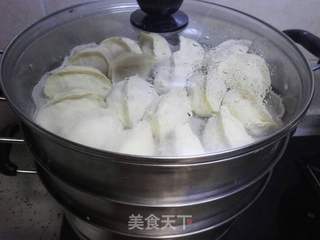 旱萝卜蒸饺的做法步骤:12
