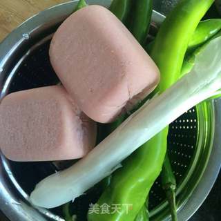 青椒午餐肉包的做法步骤:3